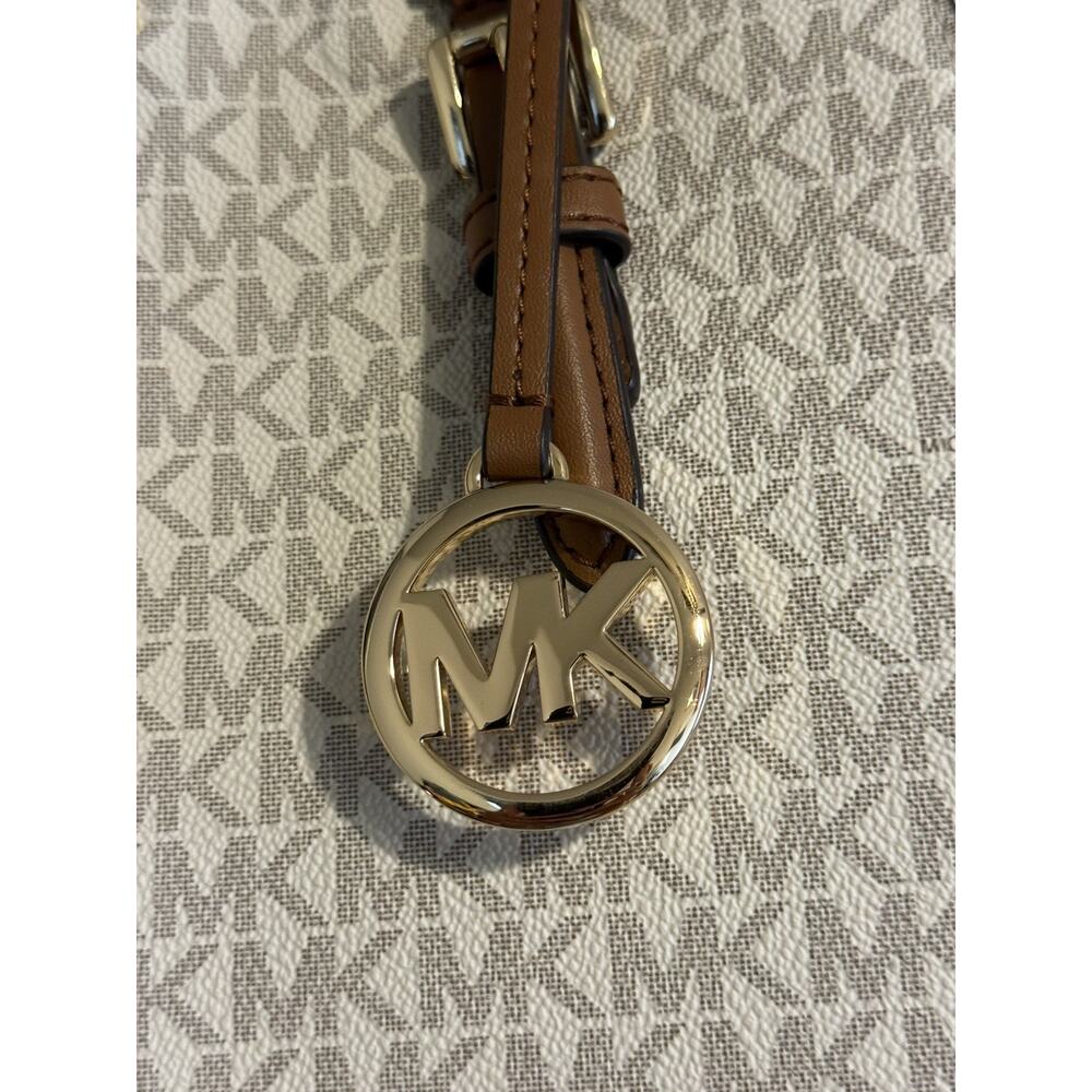 MICHAEL KORS CHARLOTTE LG 3 IN 1 TOTE SHOULDER BAG + CLUTCH MK VANILLA/BROWN - Picture 3 of 13